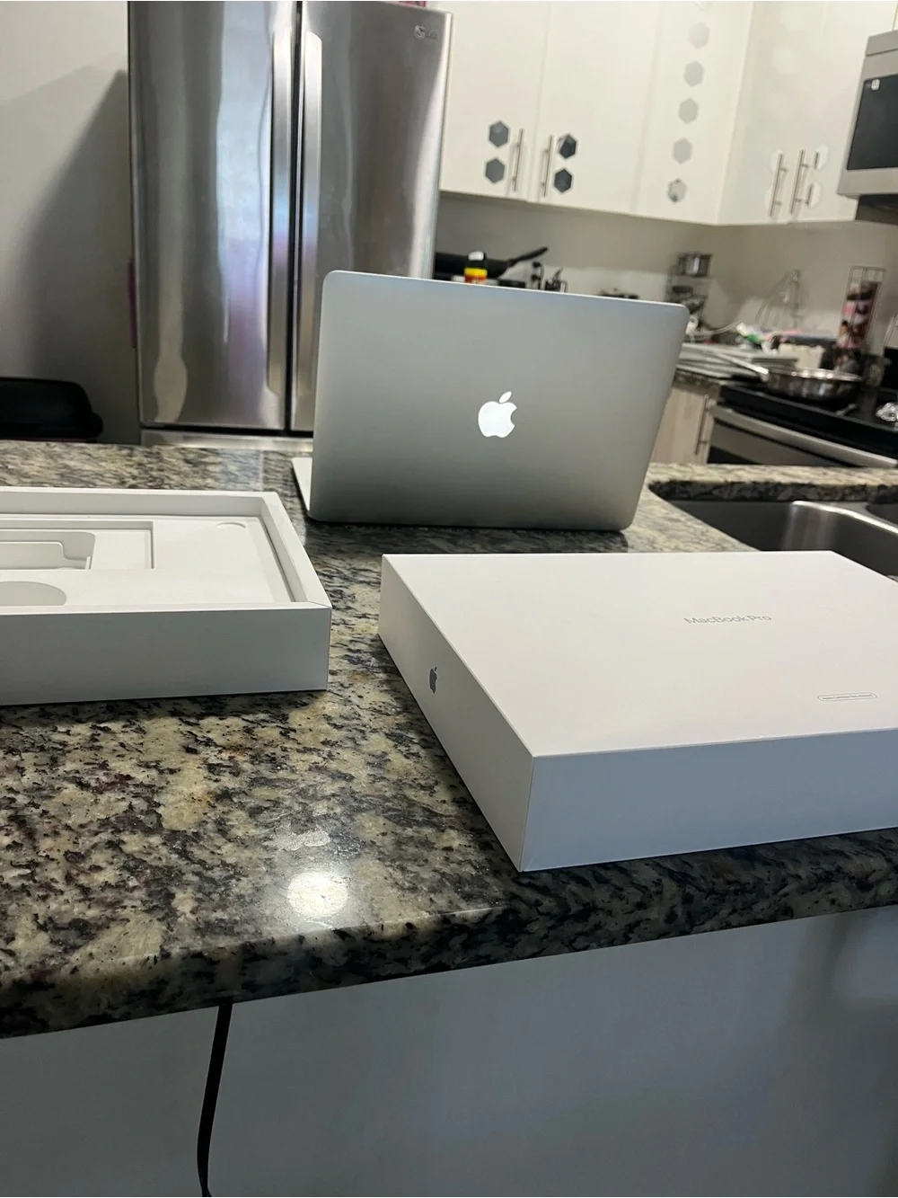 Apple Silver MacBook Pro Core i7 16Gb Ram Excellent Laptop